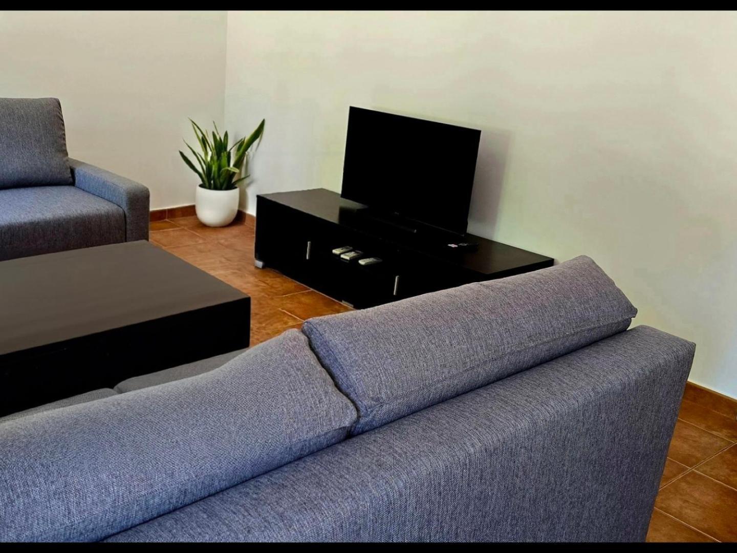 Apartamentos,Puerta De Bisagra-Parking Gratis Tolède Extérieur photo