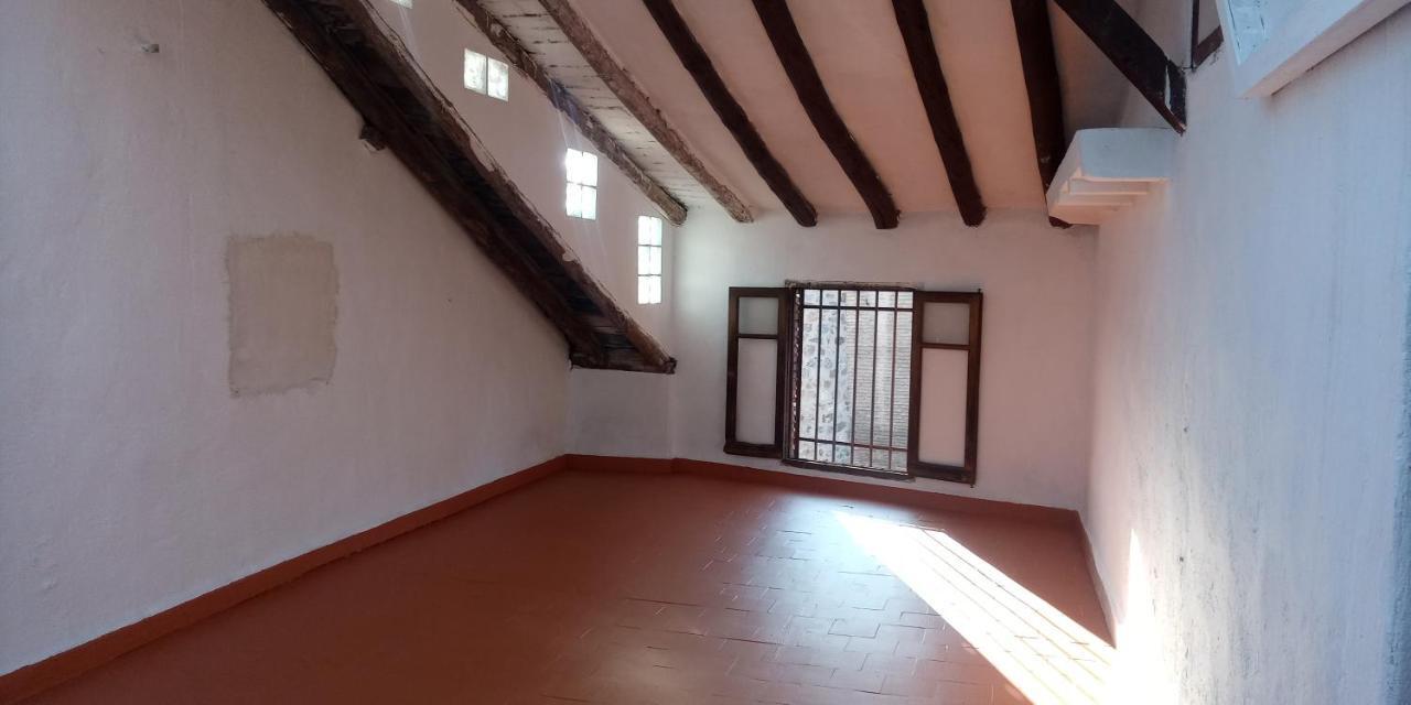 Apartamentos,Puerta De Bisagra-Parking Gratis Tolède Extérieur photo